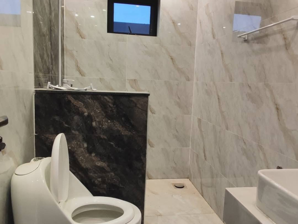 10 Marla Triple Story Fresh Kothi for Sale Demand: Rs. 5 Crore New Defense View Housing Society Dera Ghazi Khan