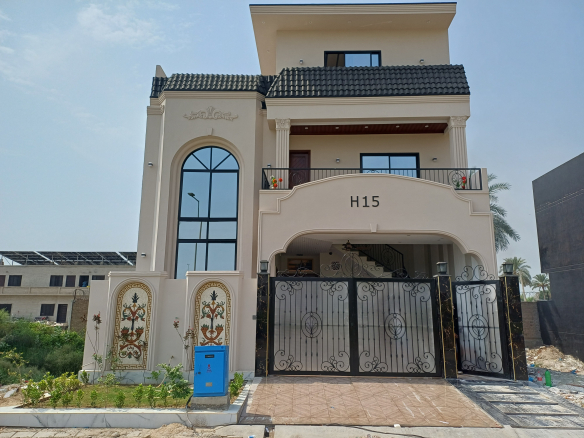 6.50 Marla Victorian House for sale in Defence Garden (NDVHS, Phase-2, DG Khan)